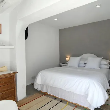 Le Rondini Bed & Breakfast *
