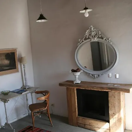 Le Rondini Bed & Breakfast Montras