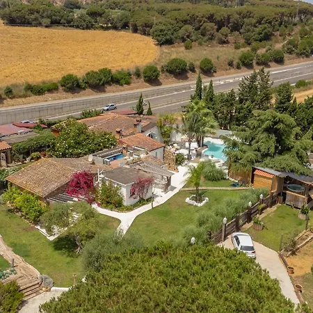 Le Rondini Bed & Breakfast Montras